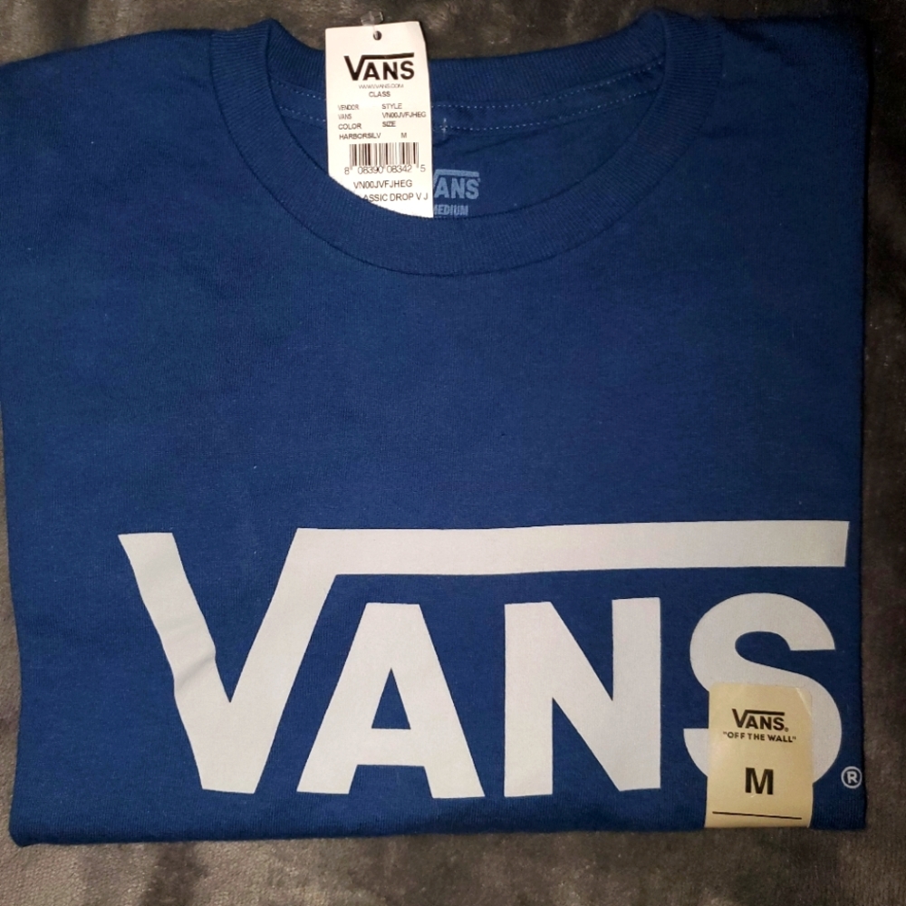 Navy Vans tshirt